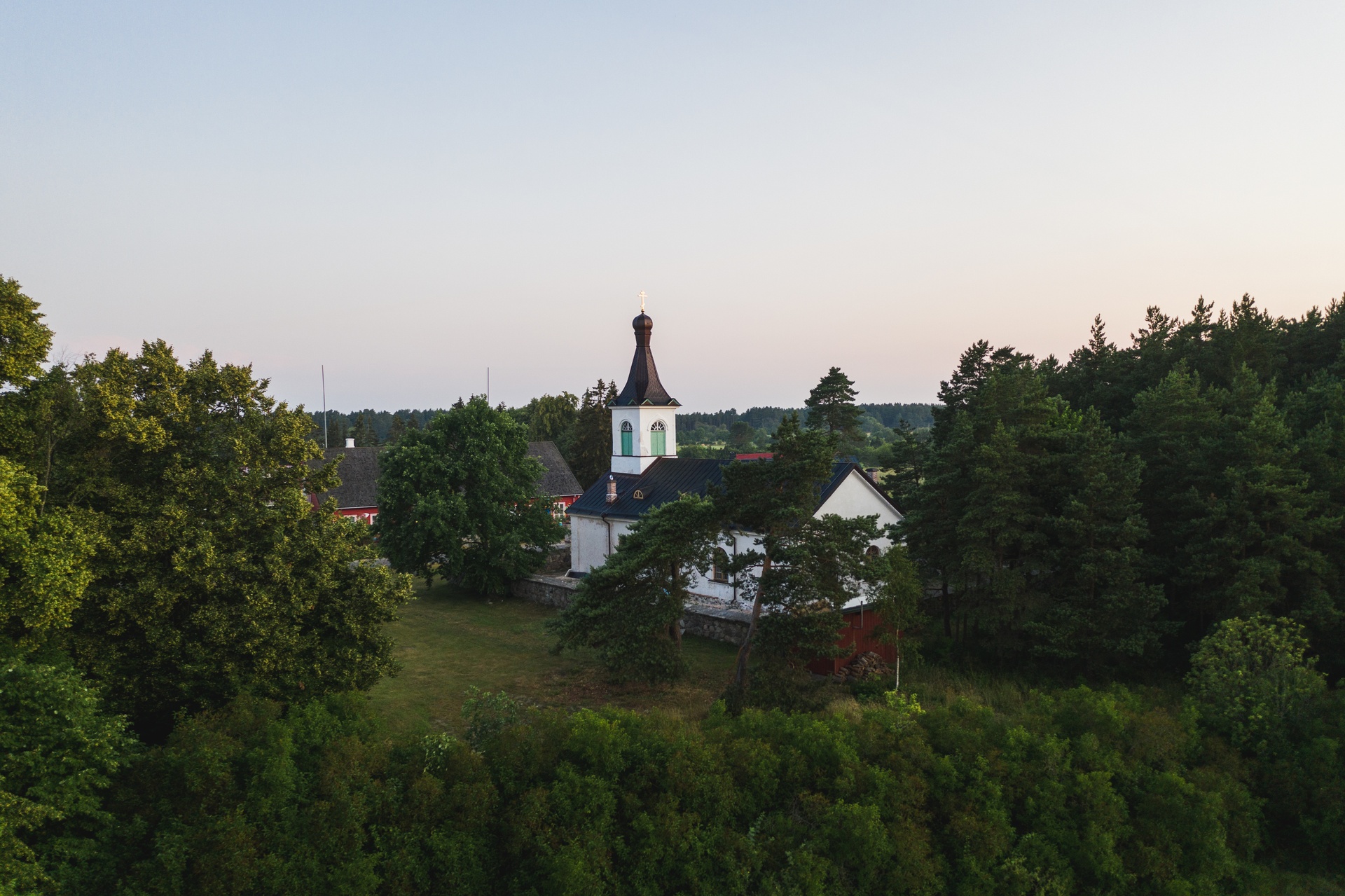 Kihnu church