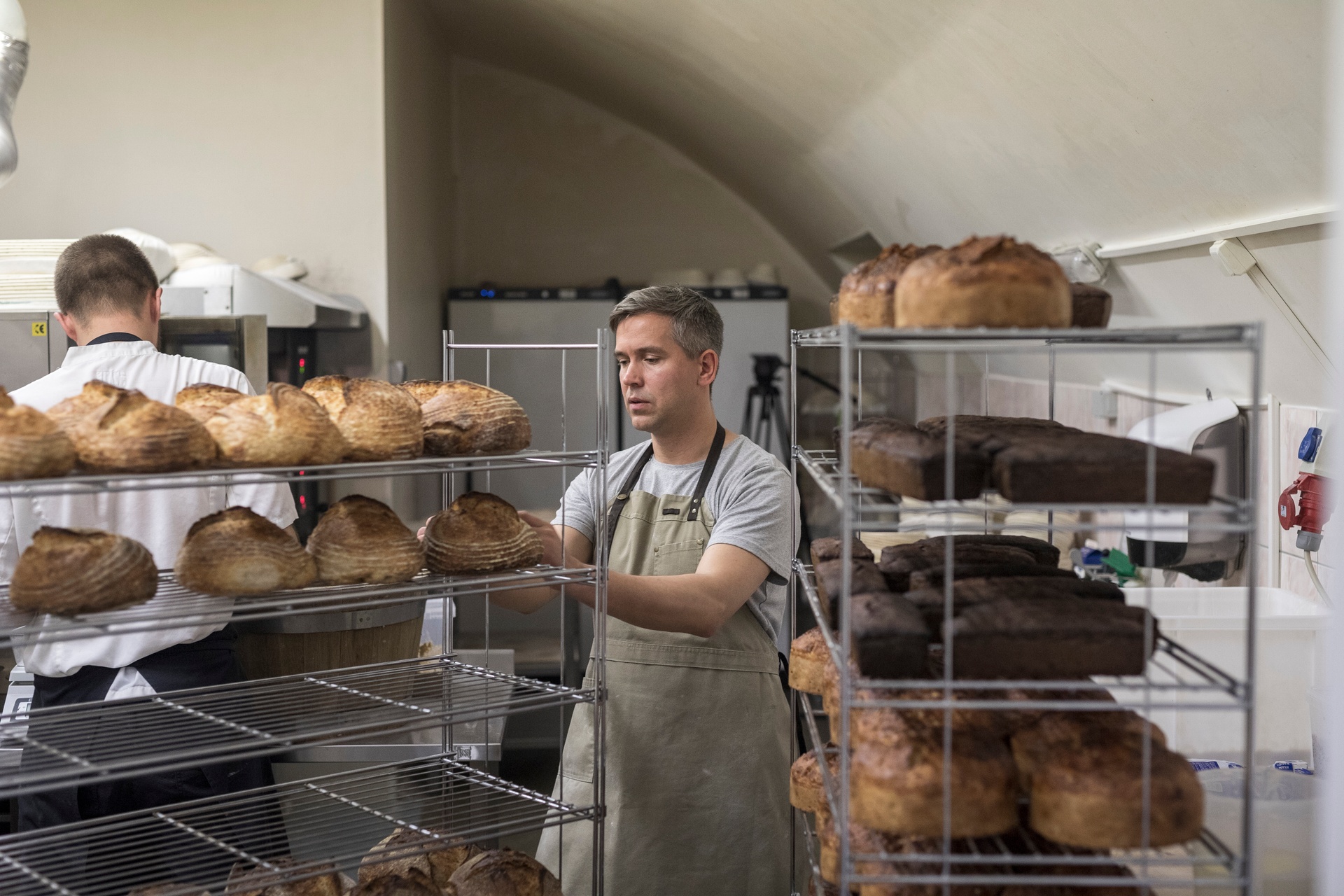 Peeter Pihel küpsetab leiba
