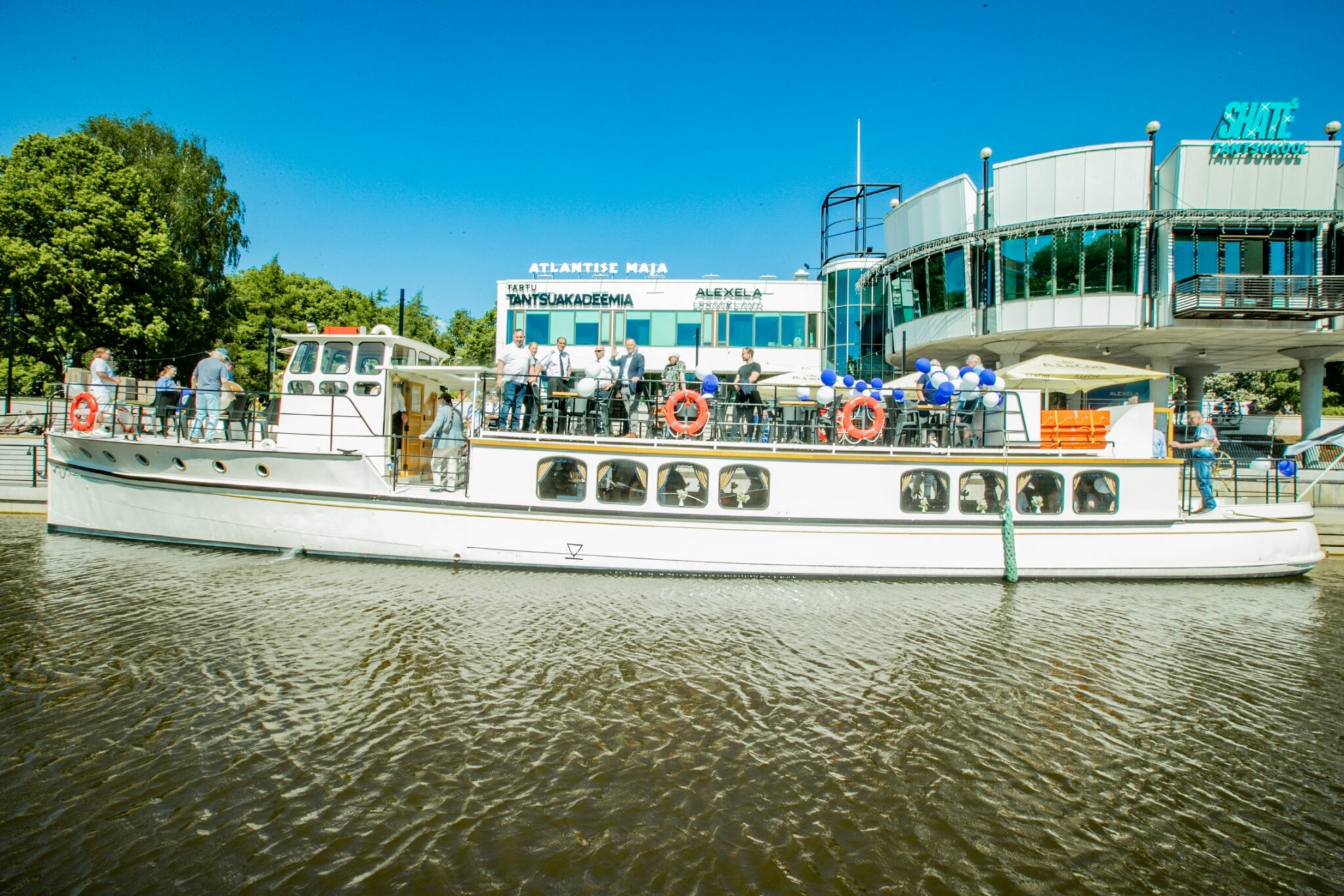 M/L Arabella I ship, in Tartu county