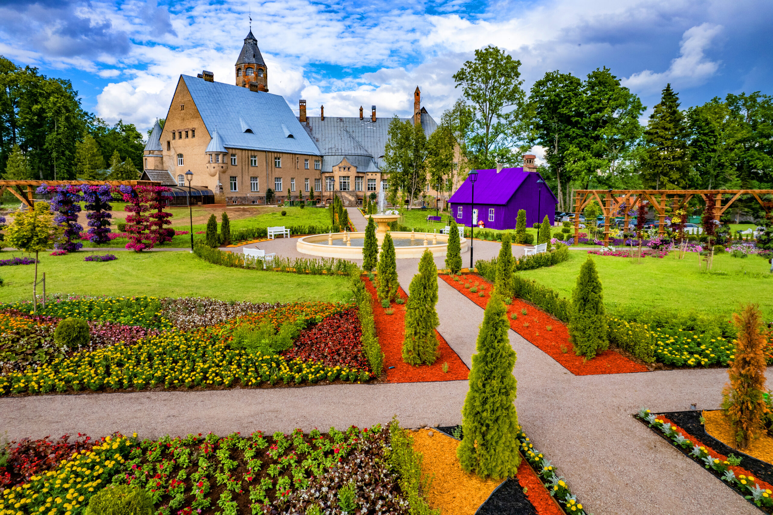 Fairytale park Alice in Wonderland, in Taagepera castle, in Valga county