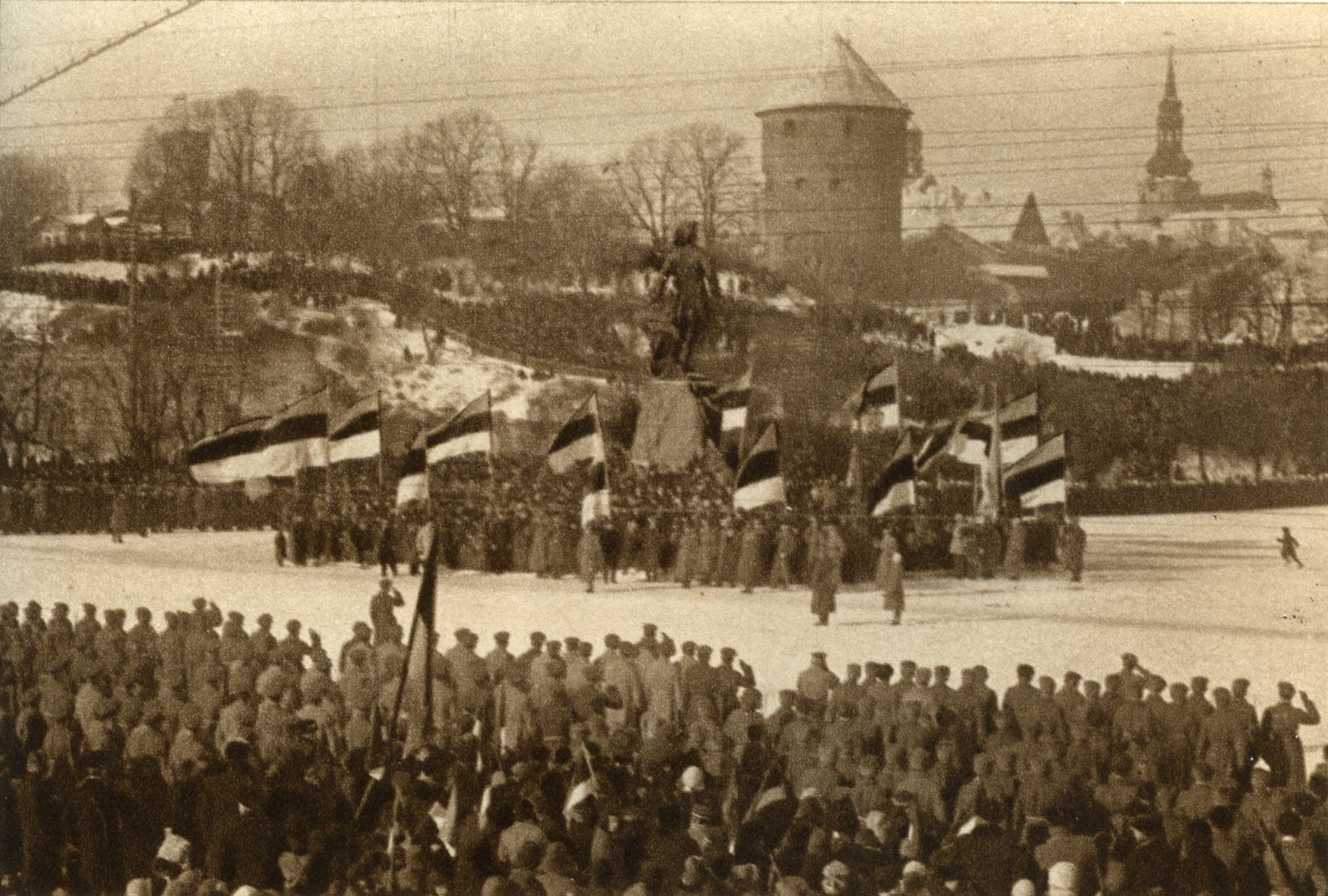 Pirmās Neatkarības dienas svinības Tallinā