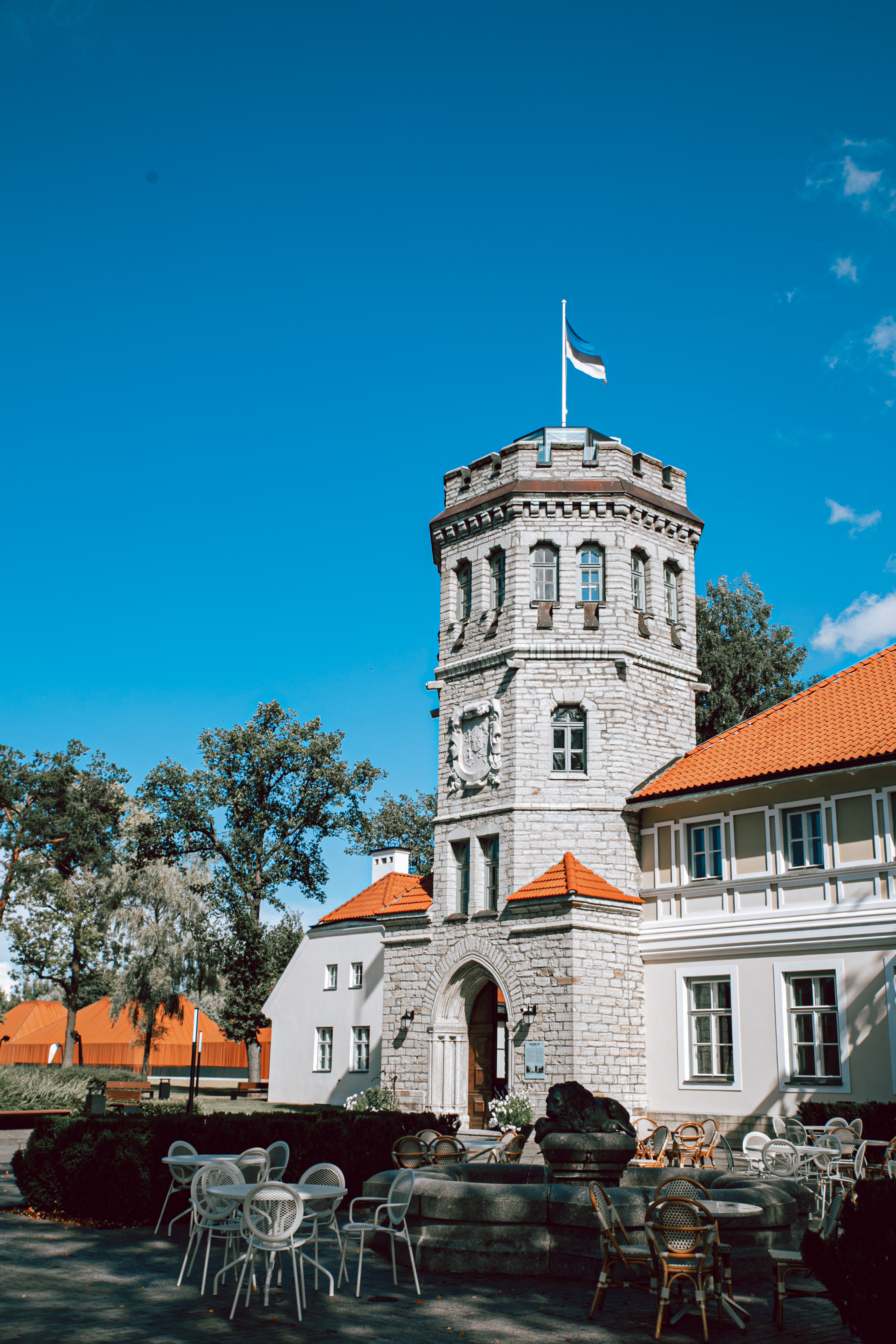 Maarjamäen linna Viron historiallinen museo Tallinnassa