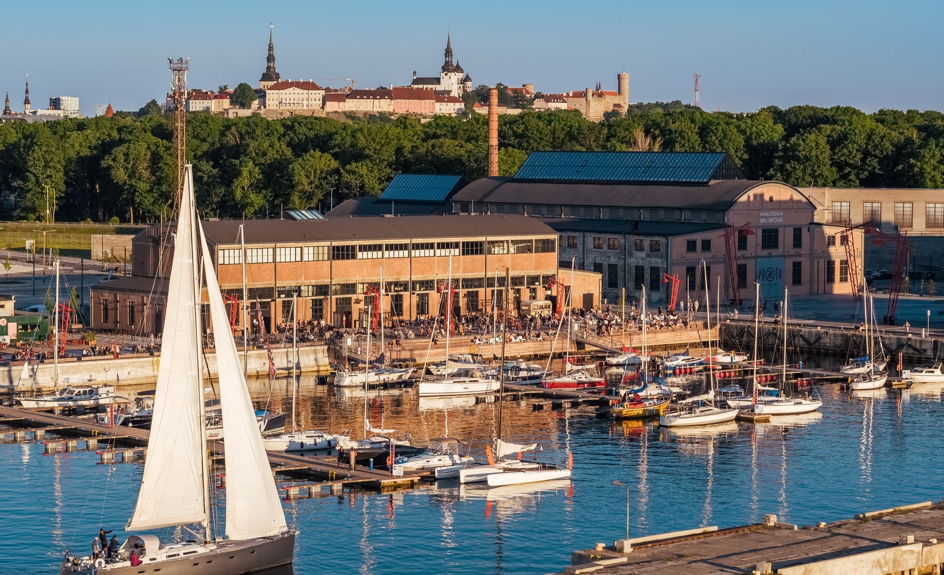Noblessnera rajons Tallinā