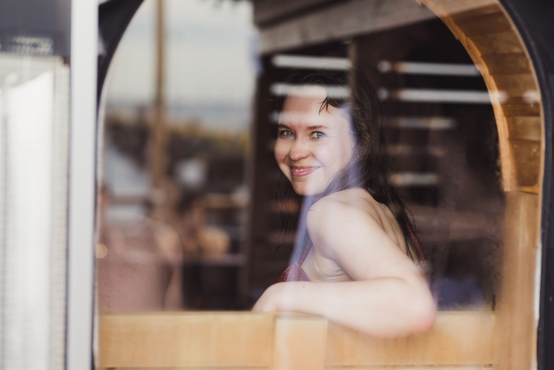 Naine saunas