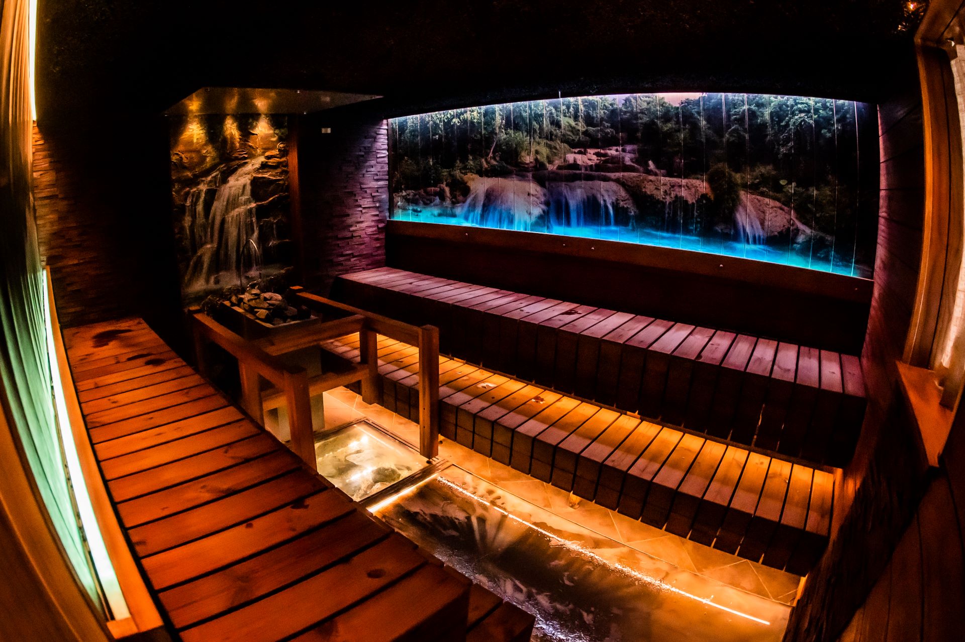 Elamus Spa saun