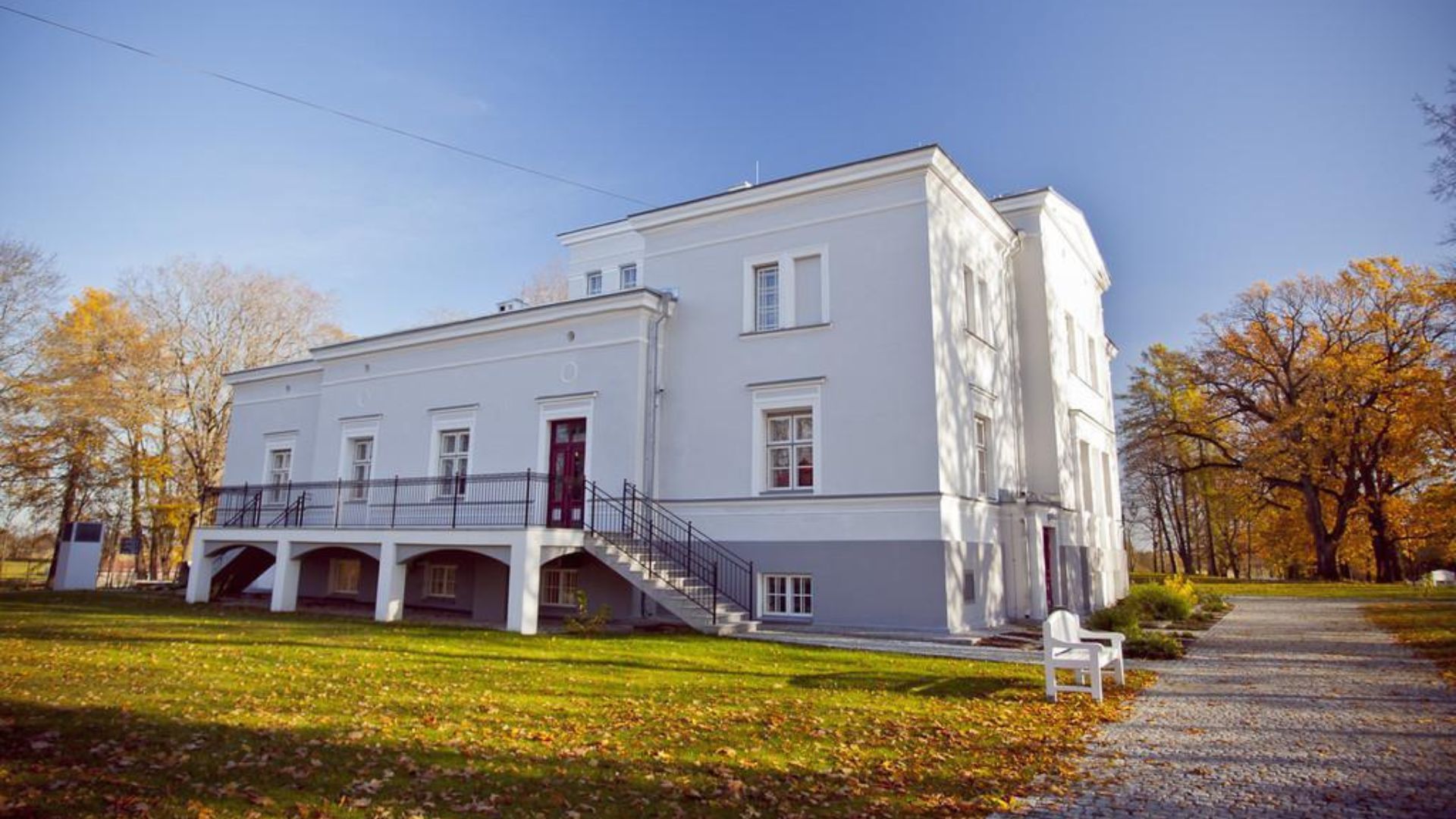 Saka mõisa härrastemaja