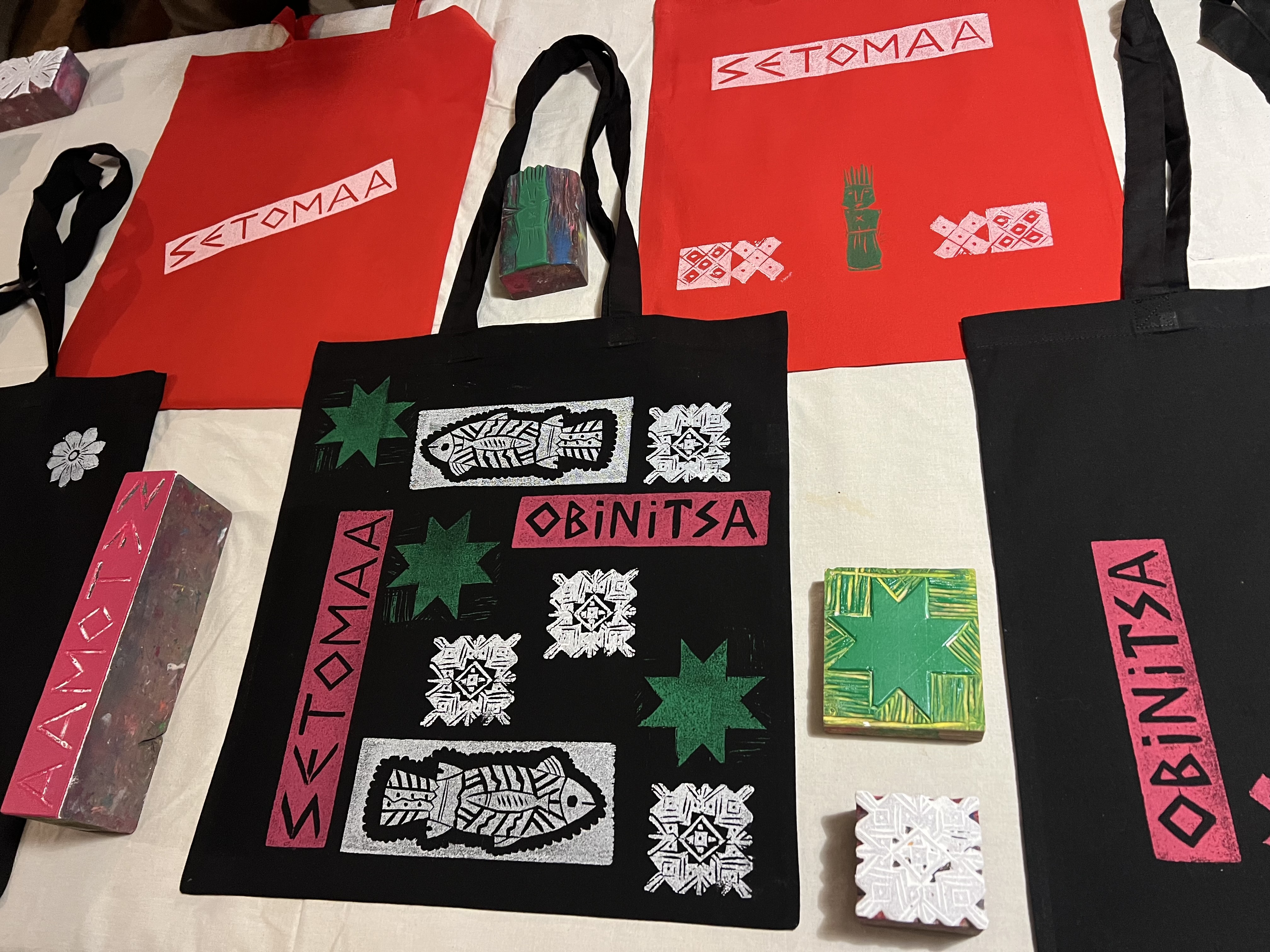 Block printing craft workshop at Seto Gallery in Obinitsa