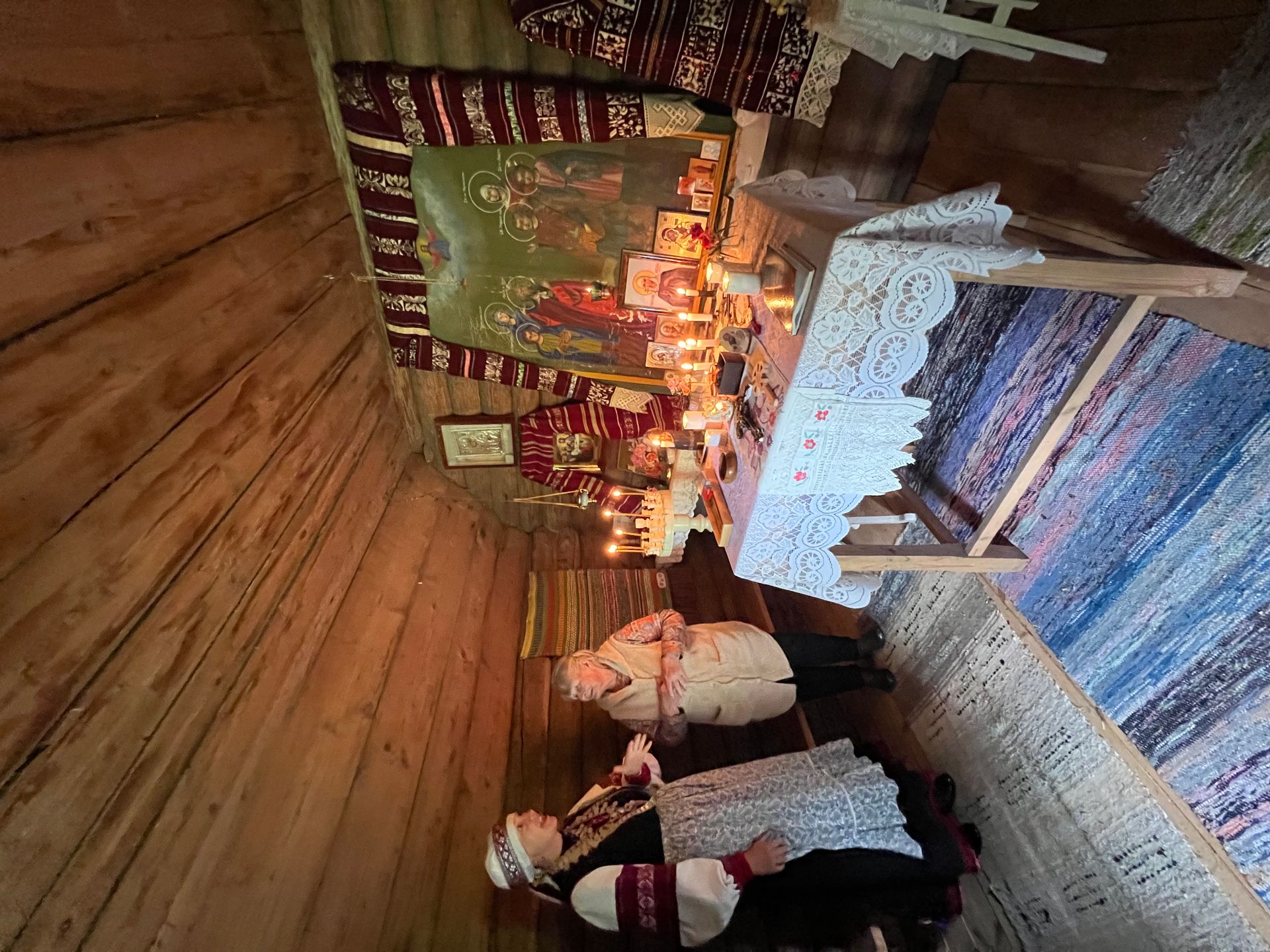 In einer Seto-Kapelle