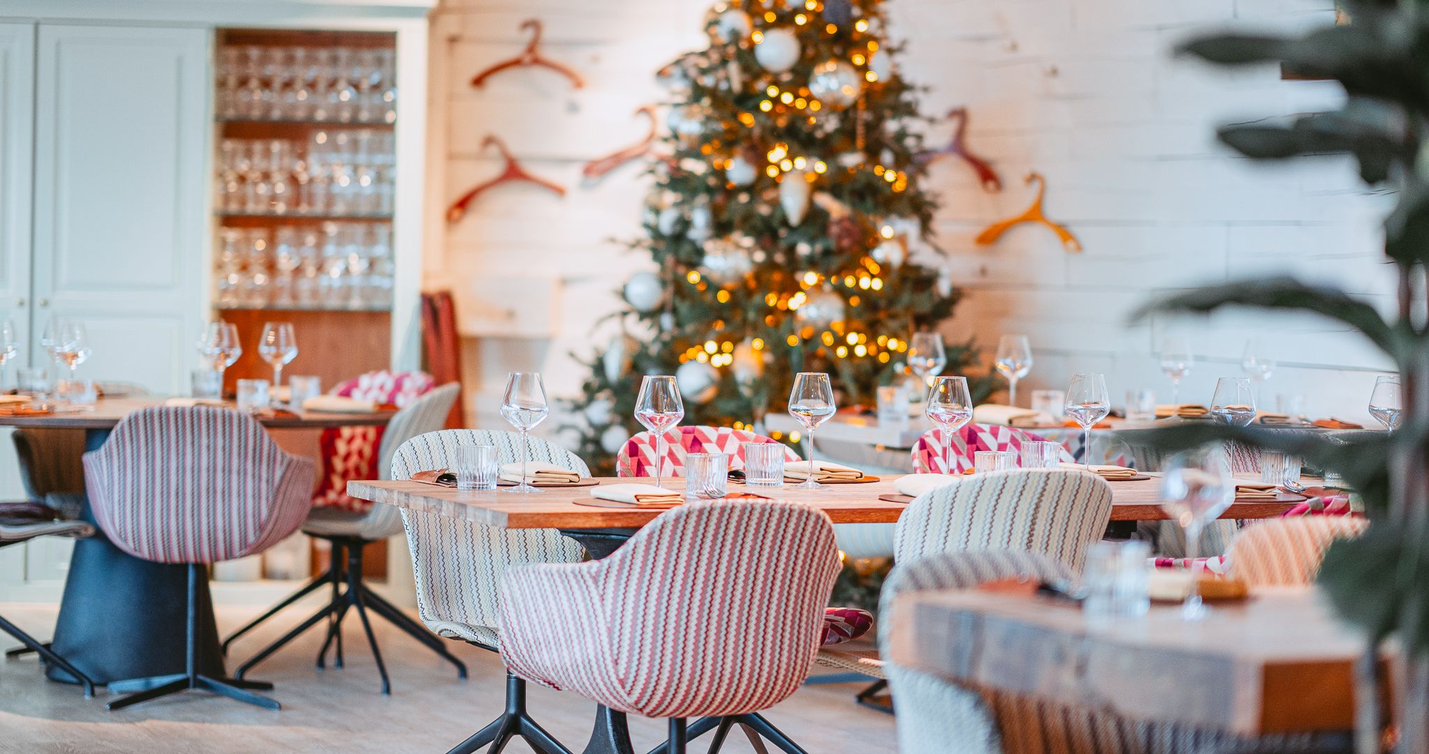 Ziemassvētku interjers restorānā "Noa"