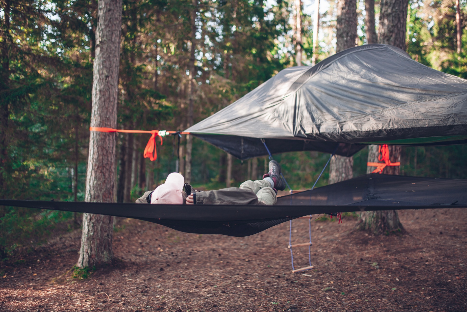 Pārgājiens un kempings Kervemā