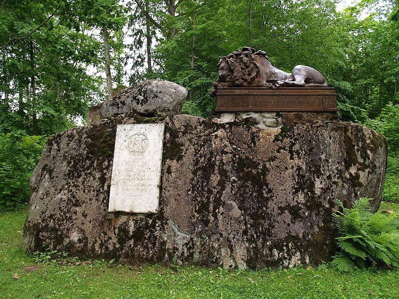 The Anrep memorial on Kärstna Kabelimägi (the Chapel Hill)