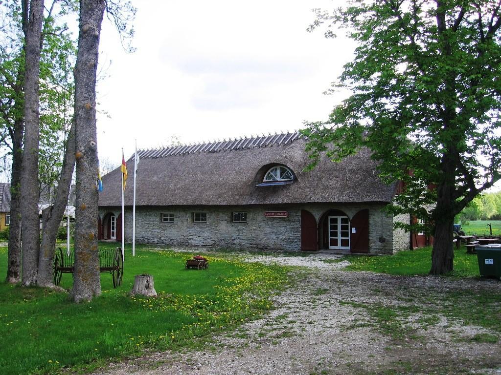 Lyckholm Museum and Saare Manor