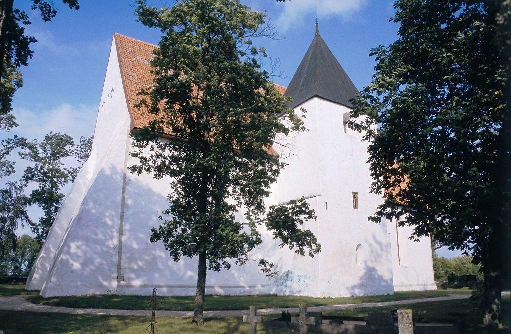 Die Kirche in Ridala