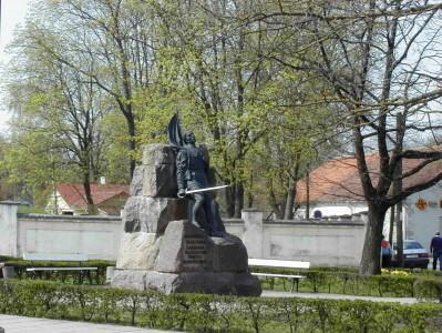 Vabadussõjas langenud saarlaste monument