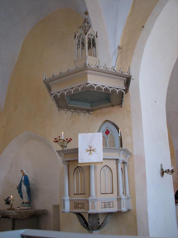 Die Kirche in Väike-Maarja