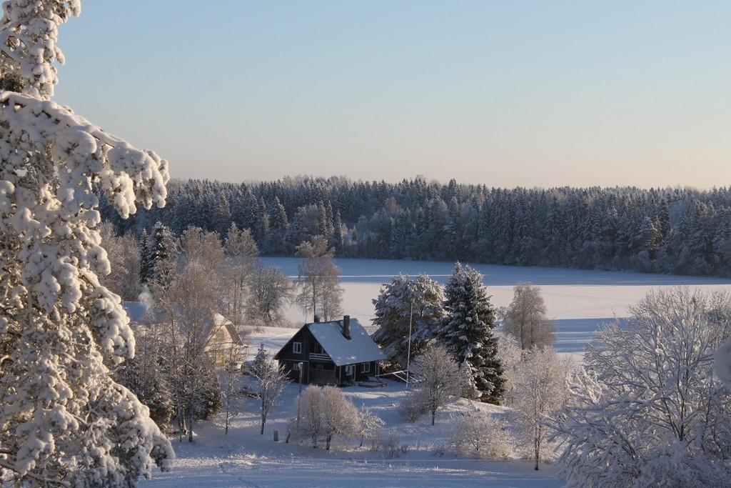 Kivestmäelt on ilus vaade Vaskna turismitalule.