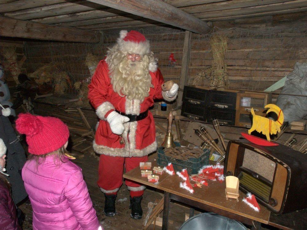 Santa's Korstna Farm