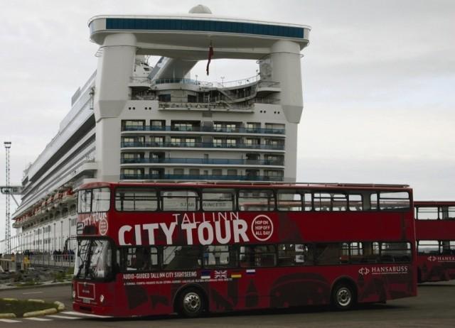 Tallinn City Tour Hop On Hop Off. Red Line – city centre