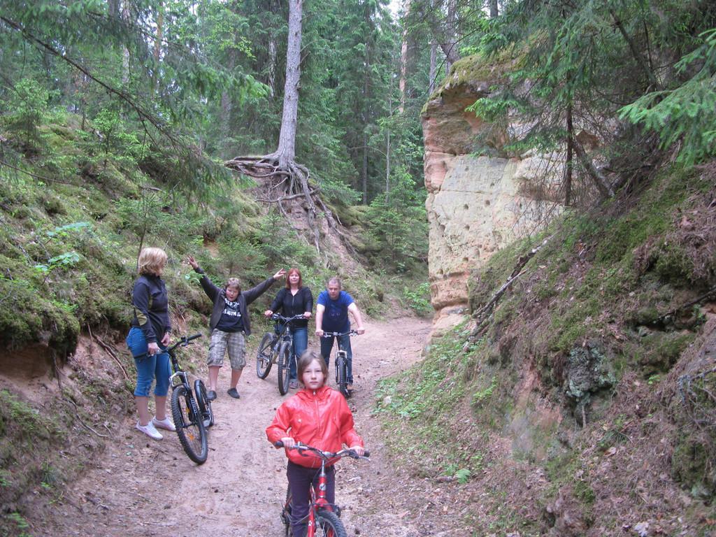 Potkupyöräretki Taevaskodassa