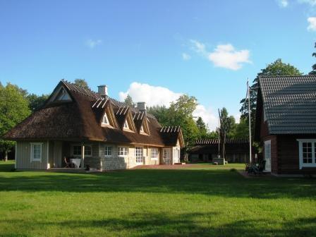 Uueelu Holiday Lodges