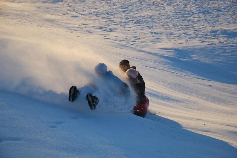 Ansomäe snowtubing