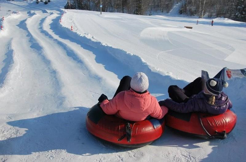 Ansomäe snowtubing