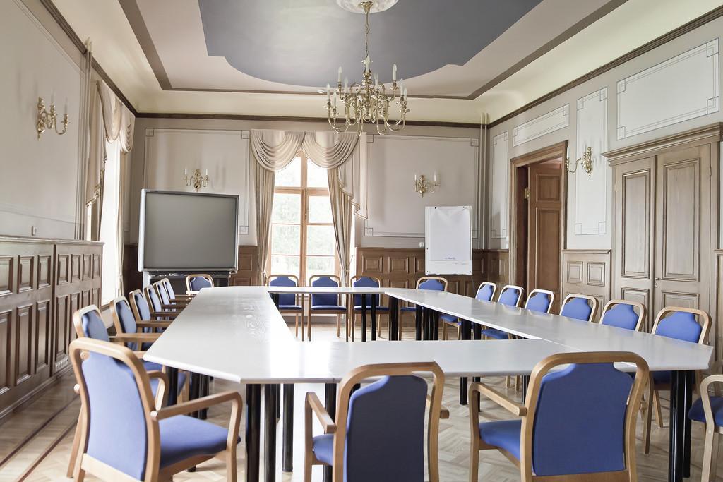 Mäetaguse von ROSEN Spa - a seminar room in the manor's main house
