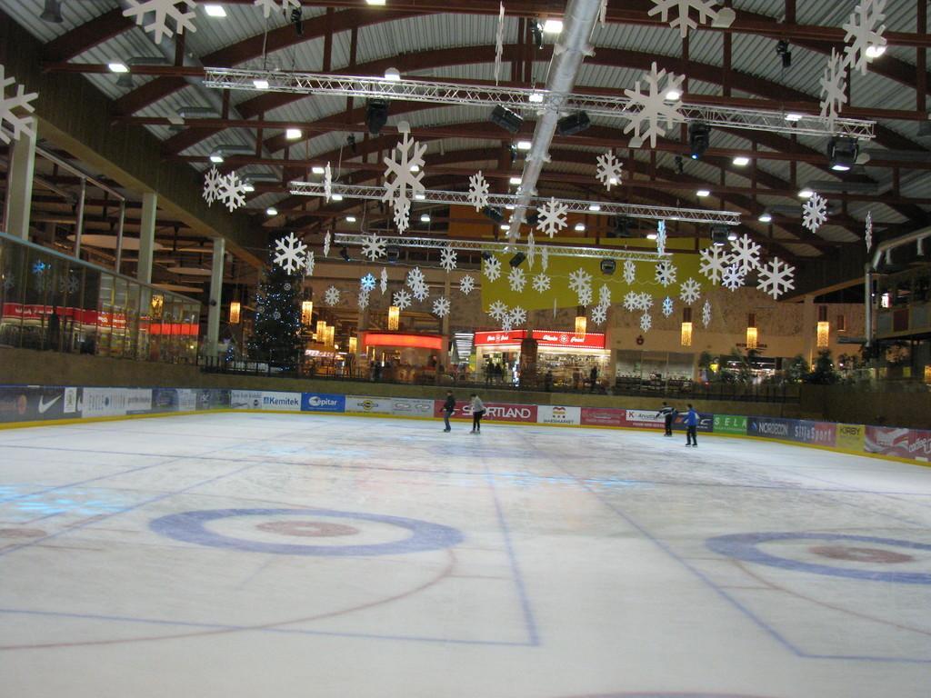 Lõunakeskus shopping centre Astri Arena ice skating rink