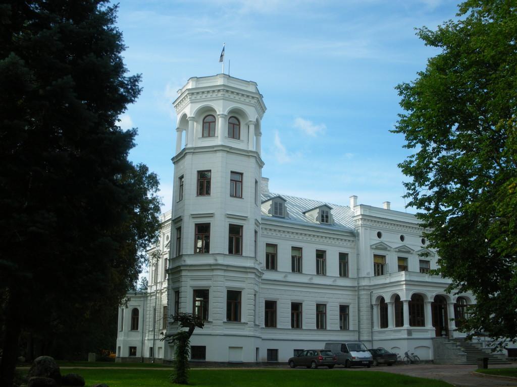 Puurmani mõis
