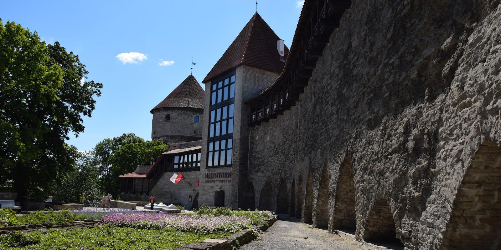 Town Wall: Nunna, Sauna and Kuldjala Tower