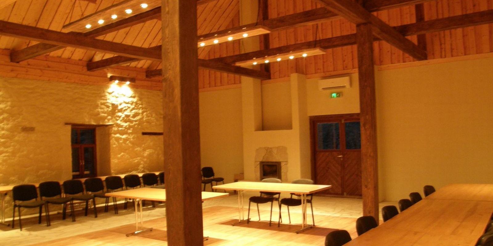 Sulu külakeskuse seminariruumid
