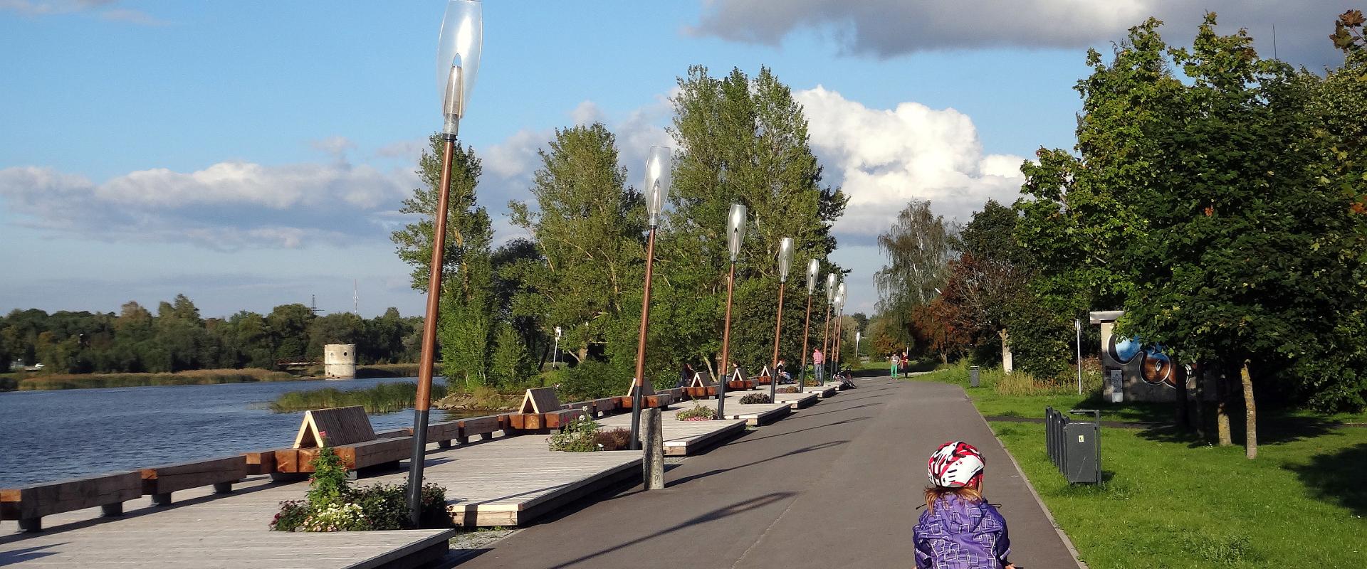 Health track on the left bank of the River Pärnu, or Jaanson's Track