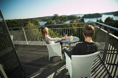 Pühajärve Spa & Erholungszentrum, Ausblick von der Terrasse des Turmcafés