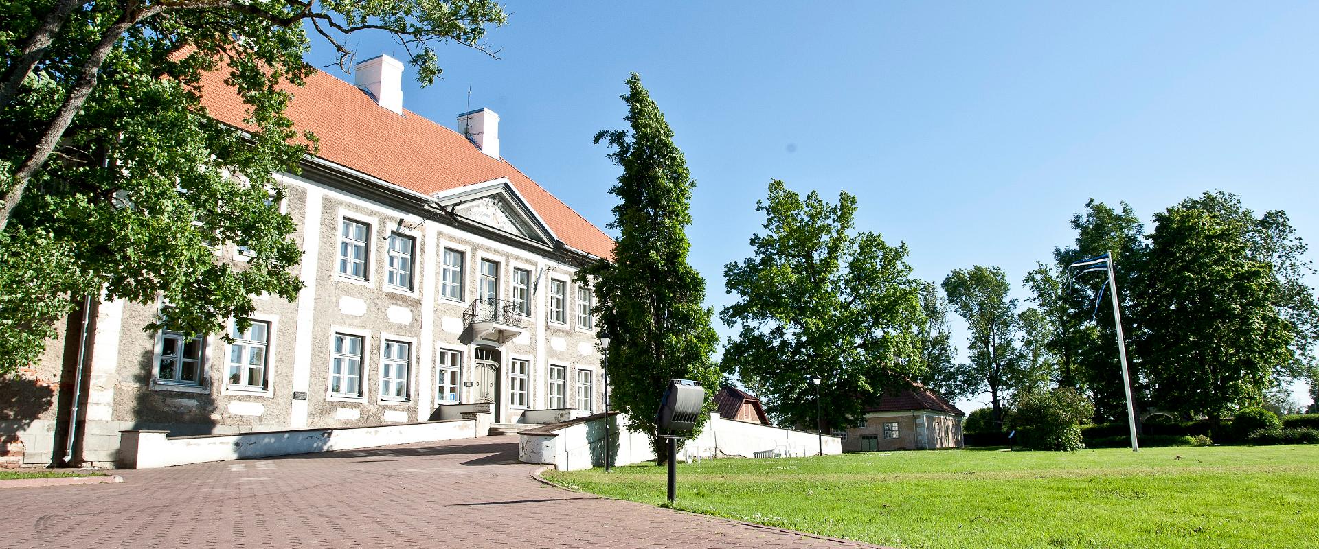 Ida-Virumaal asuvat Maidla mõisa on esmakordselt mainitud 1465.a. Praegune mõisabarokki esindav mõisamaja valmis 1767. aastal Georg Ludwig von Wrangel