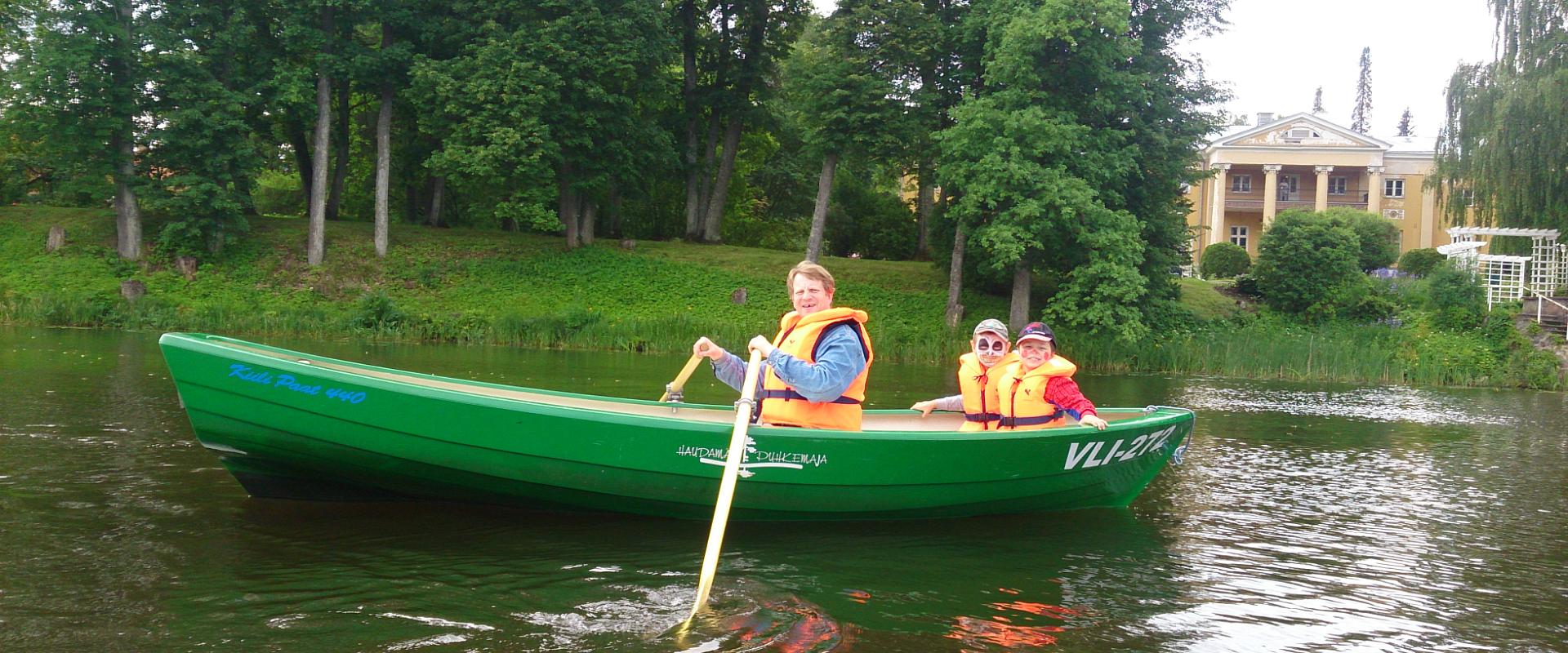 Boat rental in Räpina