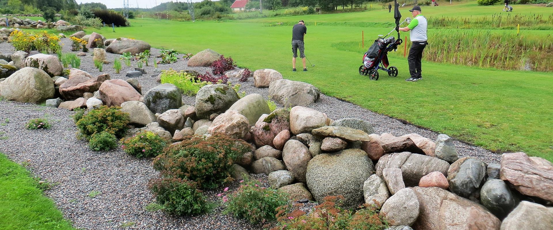 Ojasaare pay&play golfiväljak