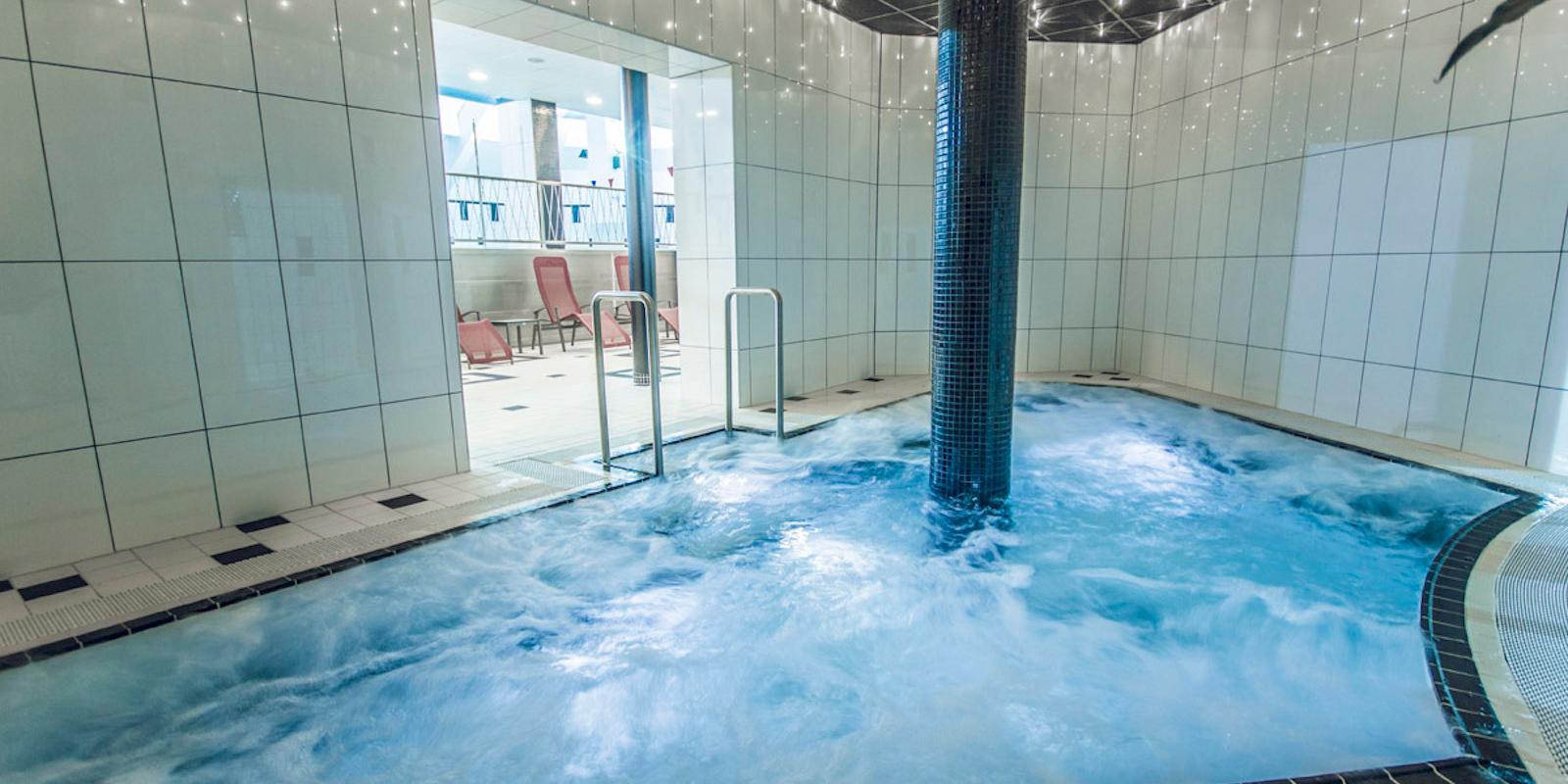 Viesnīcas Braavo Spa ūdens centrs