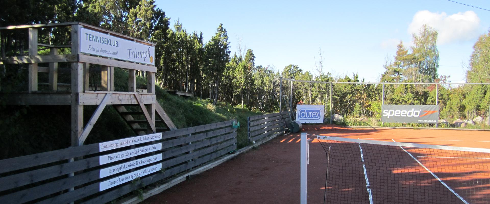 Pivarootsi Windmill, tennis court