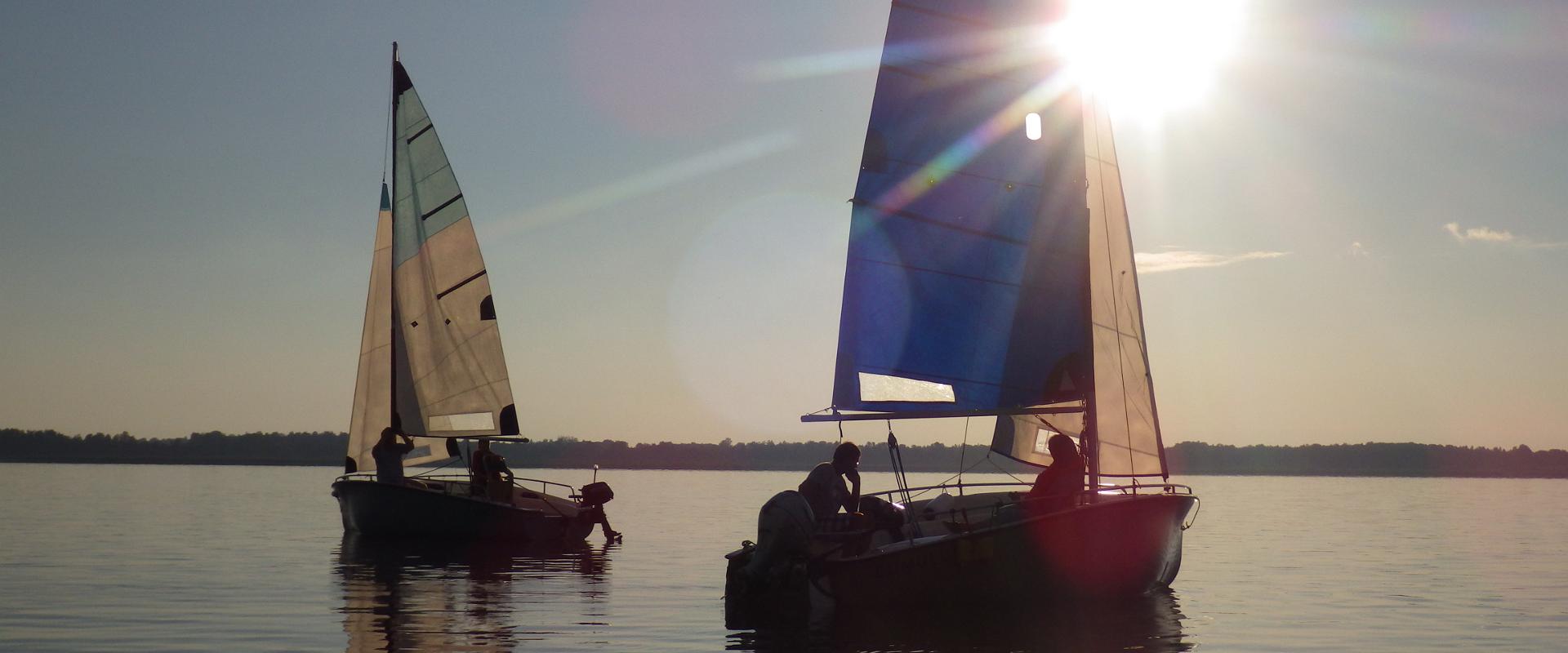 Sailboat rental on Lake Võrtsjärv