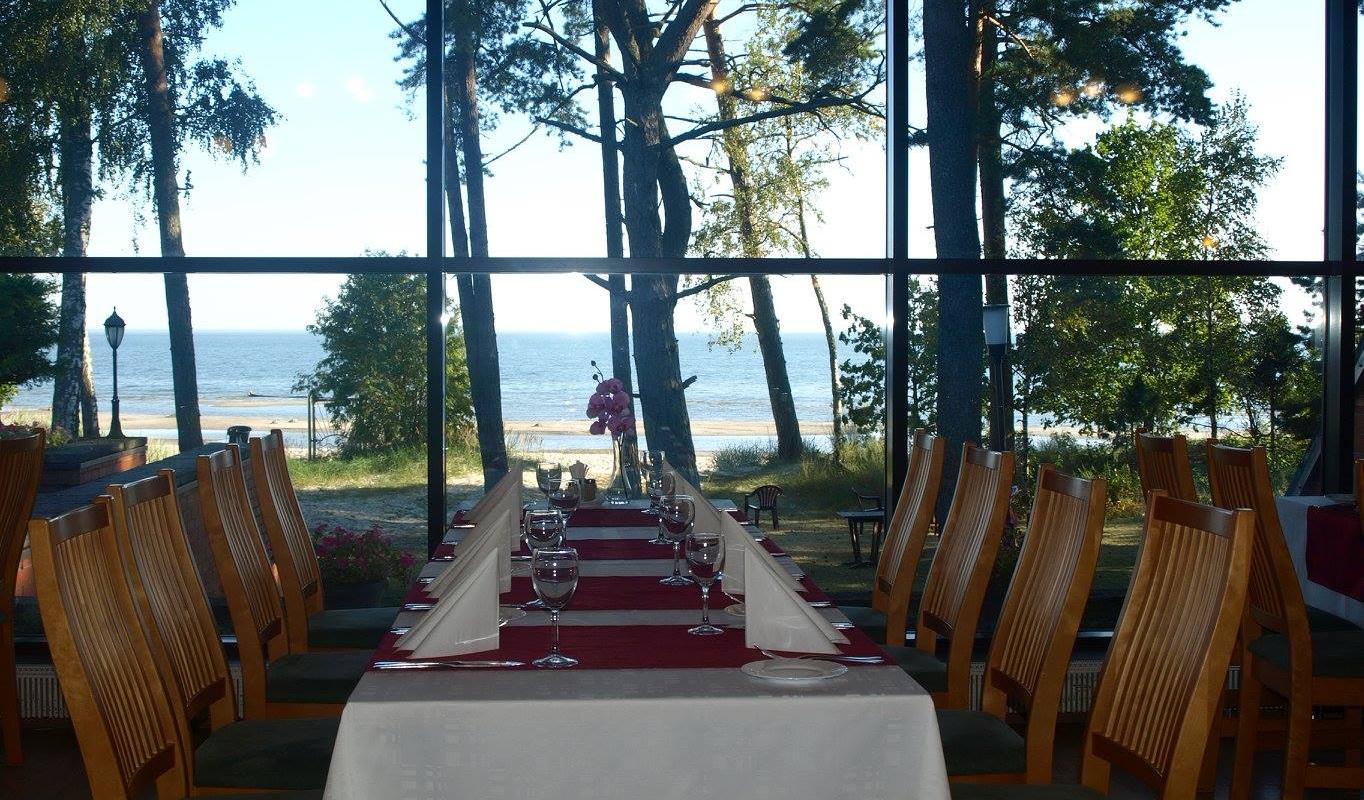 Villa Andropoff restoran