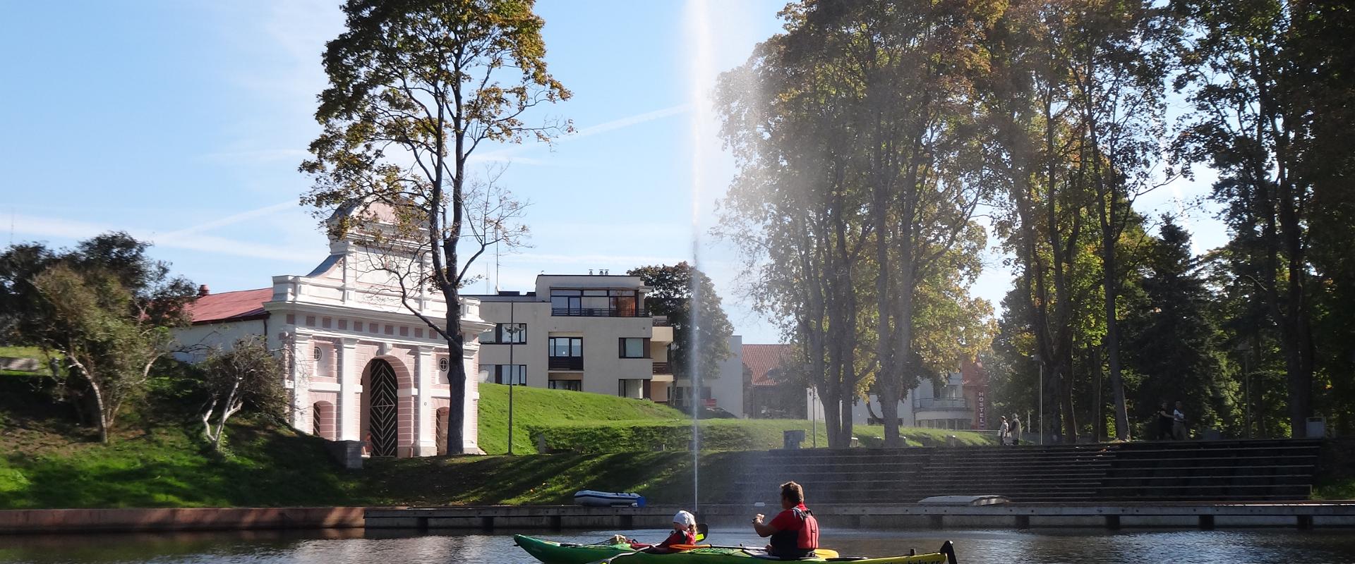 Seikle Vabaks kajakimatk Pärnu Vallikäärus