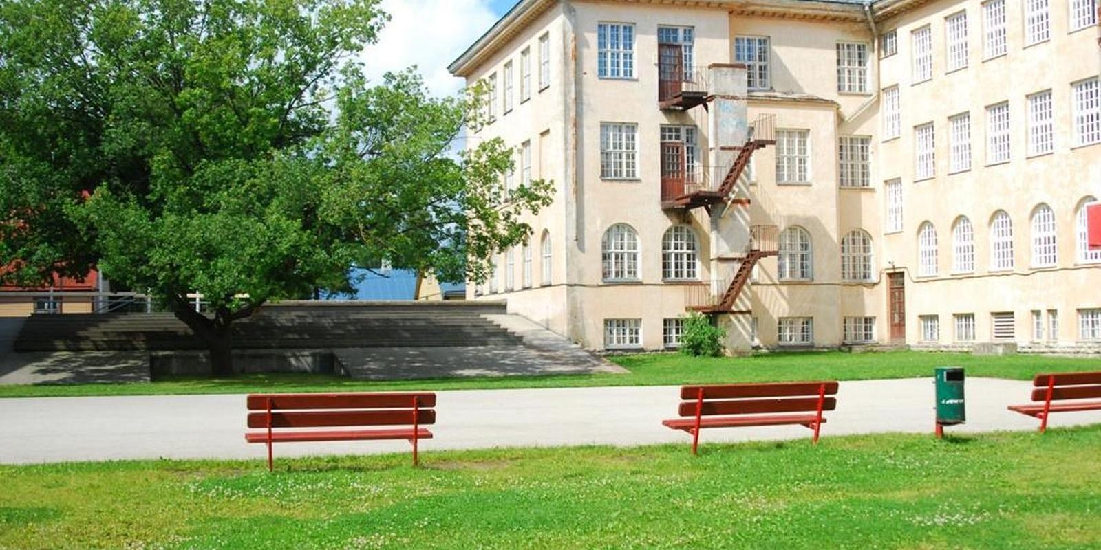 The building of Läänemaa Upper Secondary School