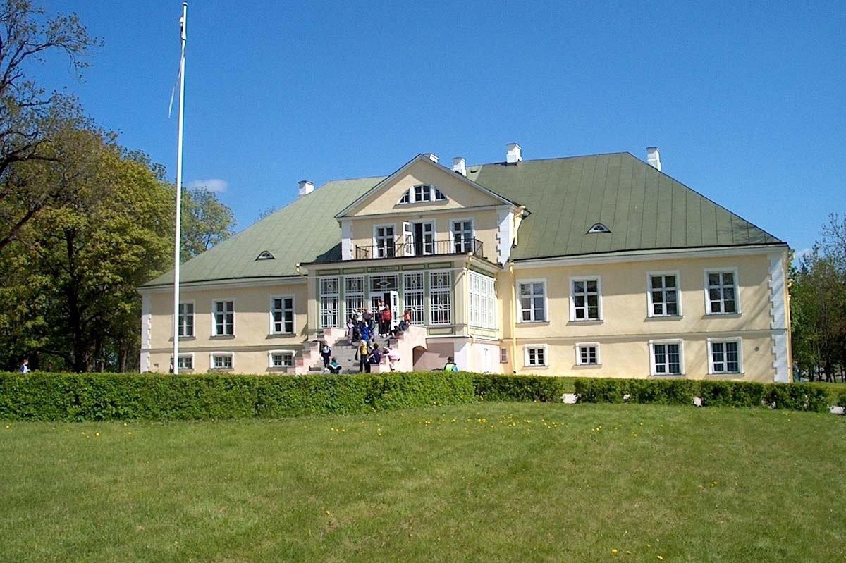 Albu Manor