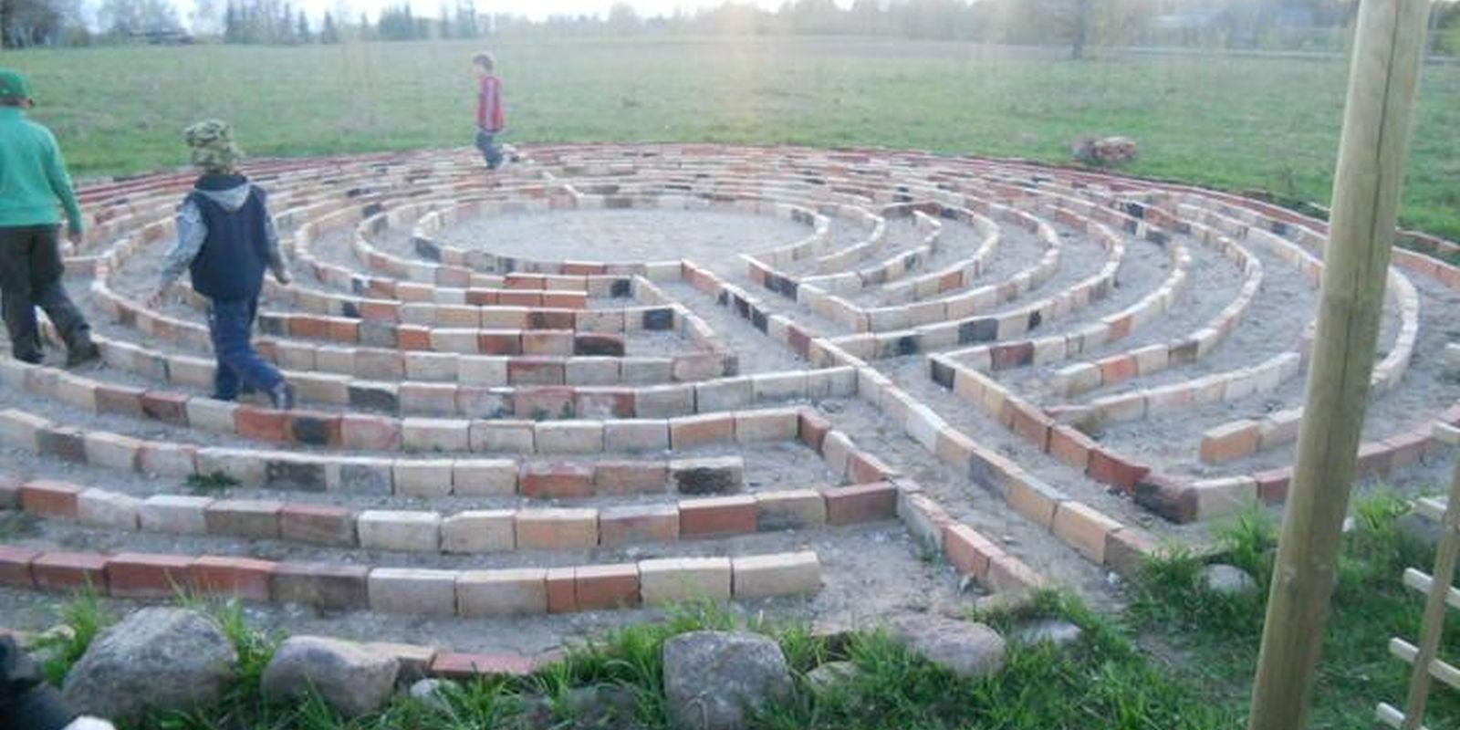 Labyrinth-Bauernhof von Viia-Jaani