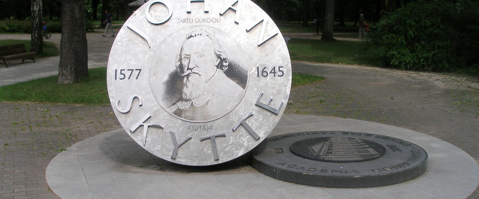 Johan Skytten muistomerkki