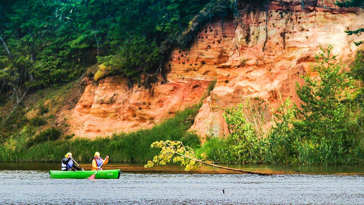 Canoe trips on the River Ahja in Taevaskoda