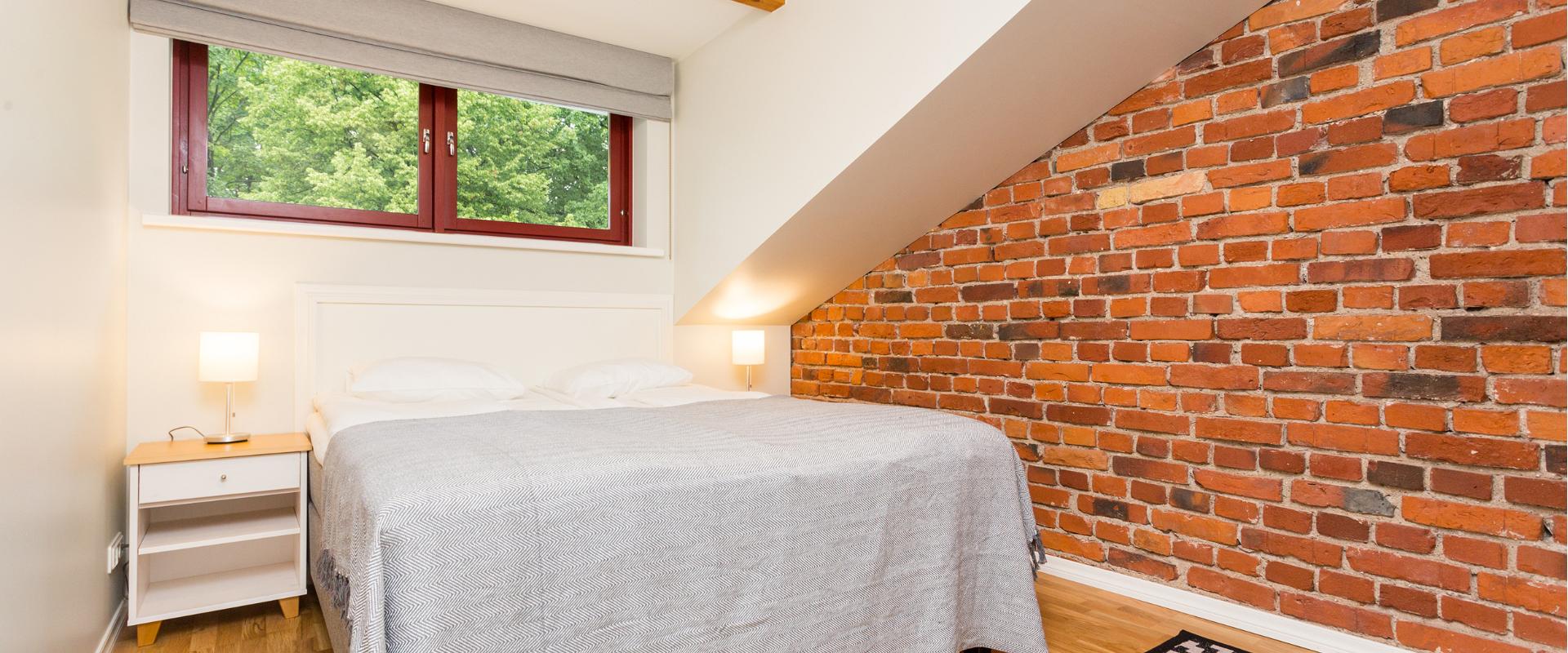 Viienda korteri esimene magamistuba