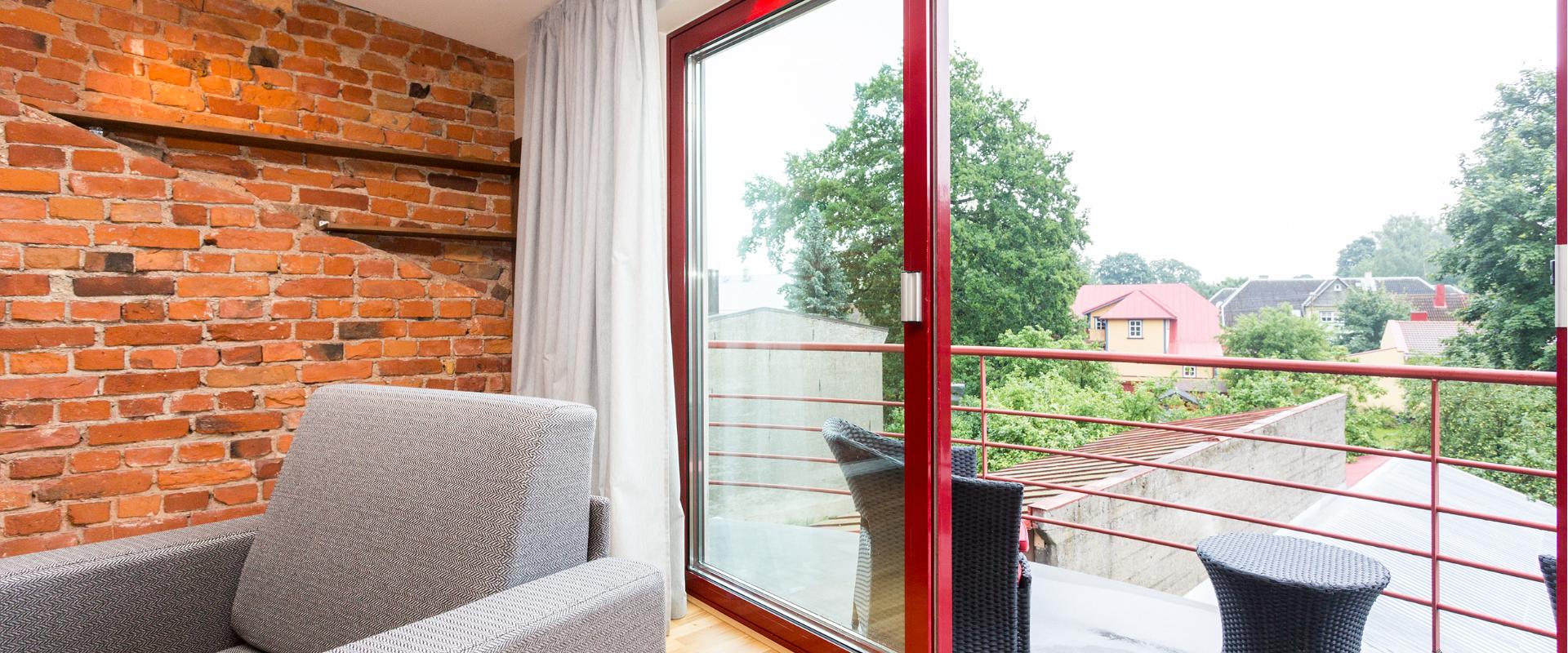 Viienda korteri rõdu