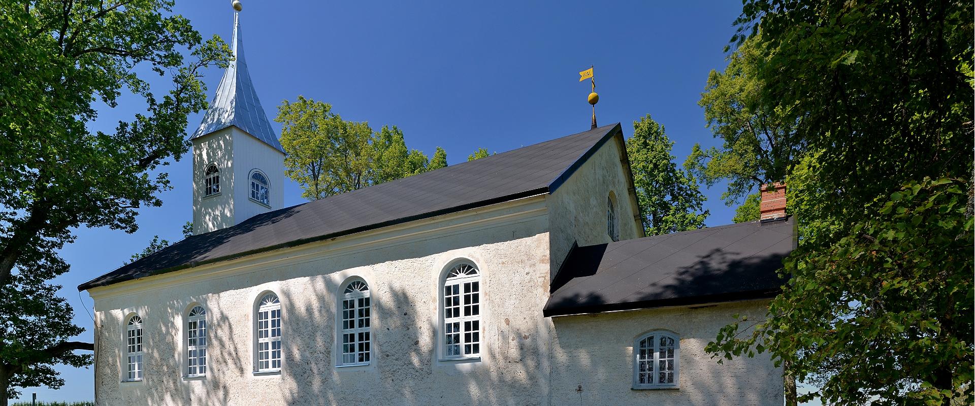 Die EELK Brigittakirche in Vara