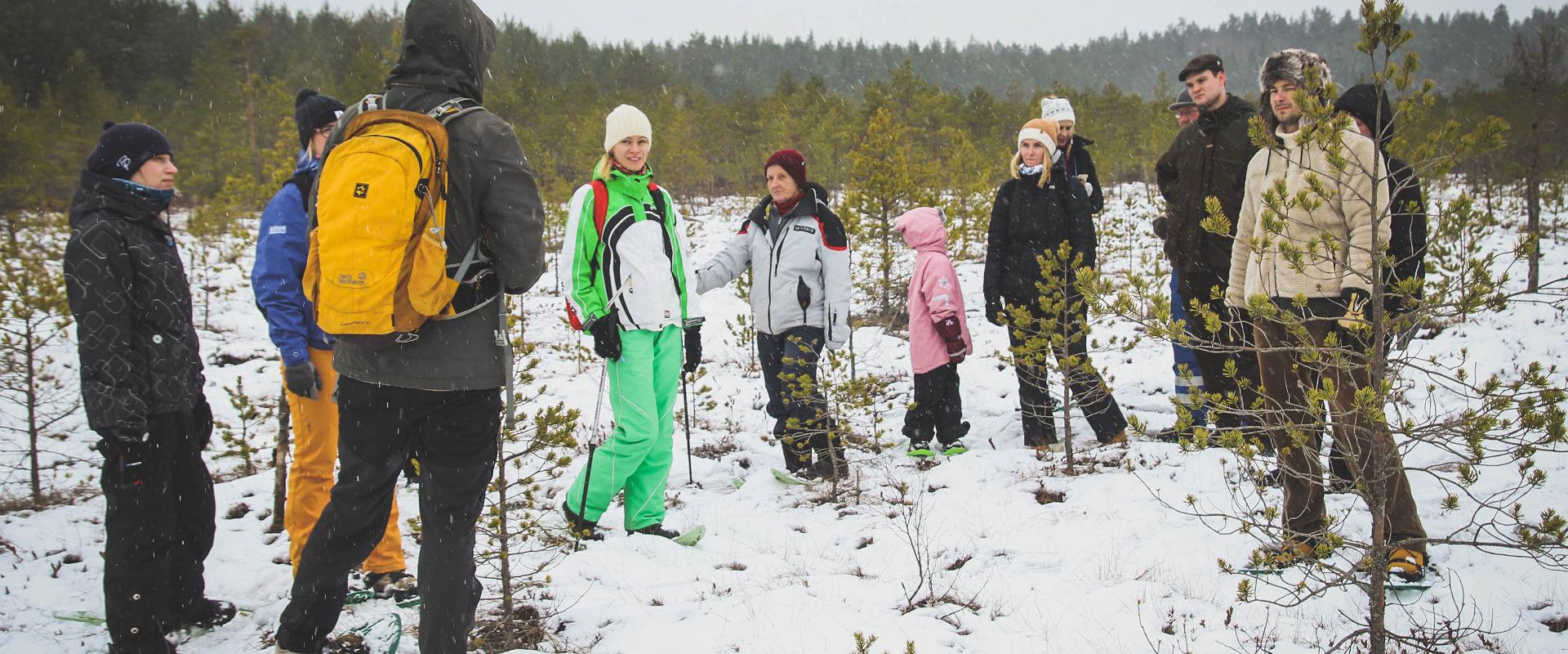 Moorschuhwanderungen im Hochmoor Meenikunno in Südestland